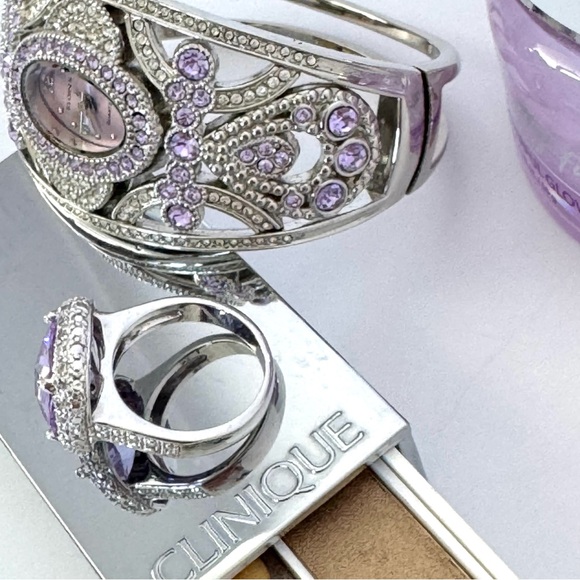 Elgin II Watch Bundle Ring Korean Skincare Clinique Eyeshadow Silver Purple Glam main image 7